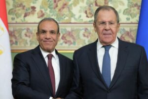 Lavrov, Mısırlı mevkidaşı Abdülati ile Orta Doğu ve Ukrayna krizini görüştü