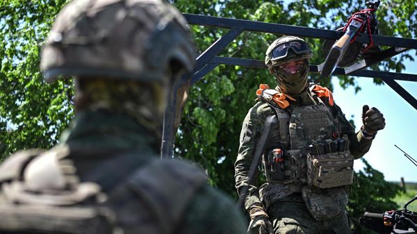 Rus ordusu kararlılıkla ilerliyor: Donbass’ta bir yerleşim daha kontrol altına alındı