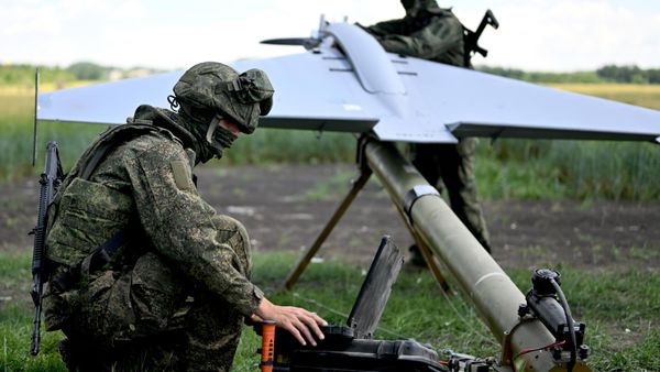 Rus ordusu Ukrayna Silahlı Kuvvetleri için silah ve mühimmat taşıyan iki kuru yük gemisini vurdu