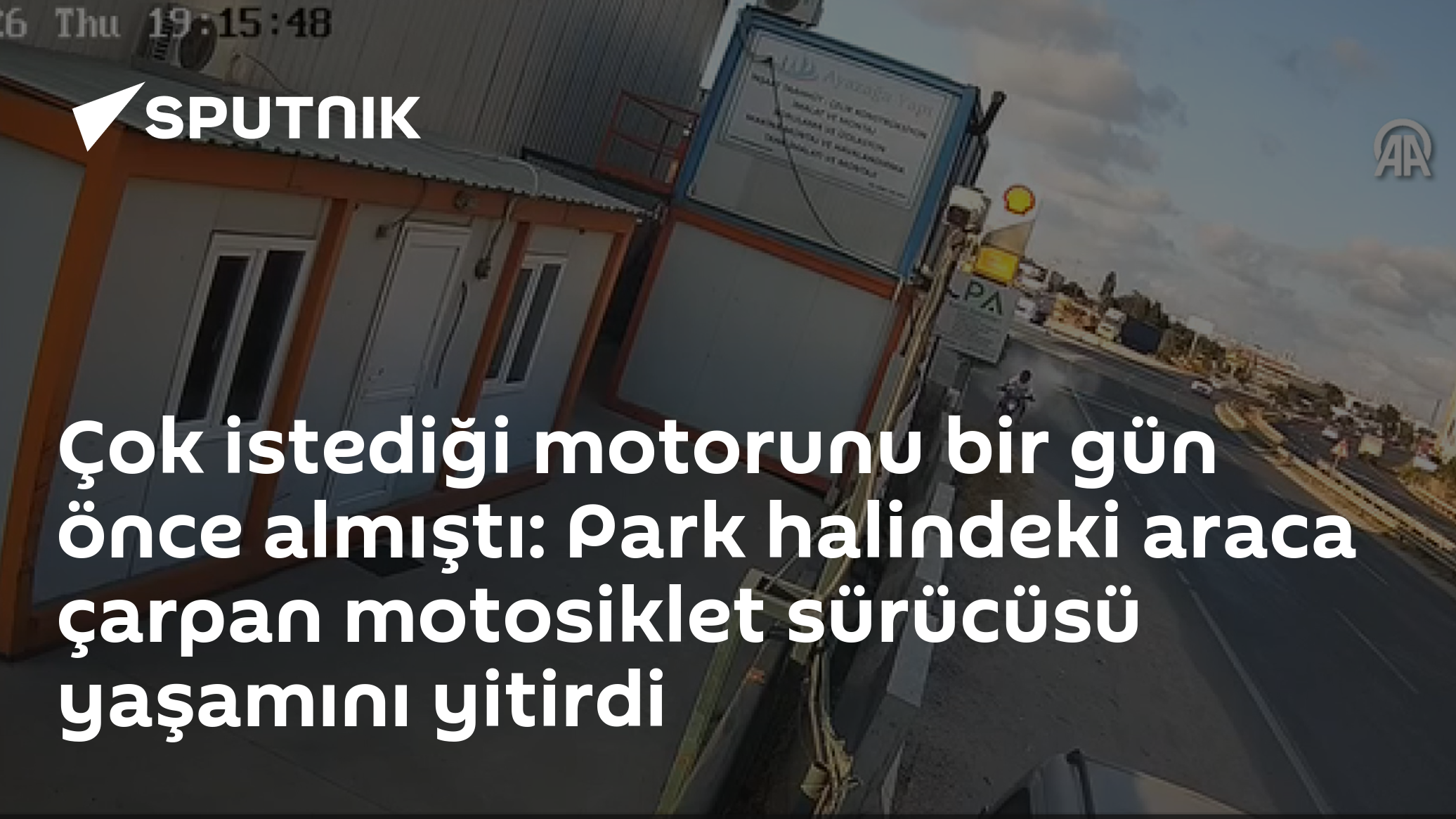 Çok istediği motorunu bir gün önce almıştı: Park halindeki araca çarpan motosiklet sürücüsü yaşamını yitirdi