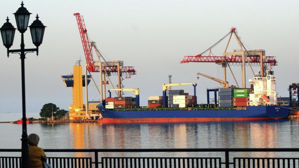Ukrayna ordu lojistiğinde büyük çöküş: Limanlar kilitlendi, yükler karaya yönlendirildi