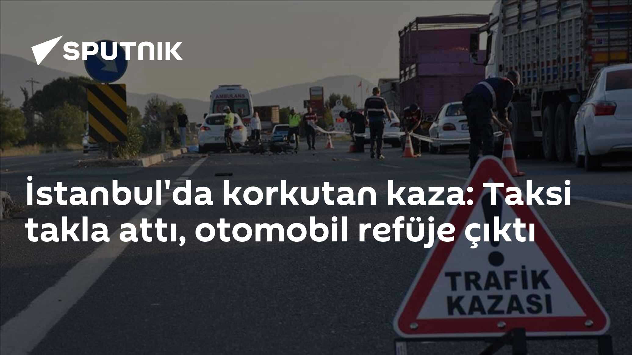 İstanbul'da korkutan kaza: Taksi takla attı, otomobil refüje çıktı