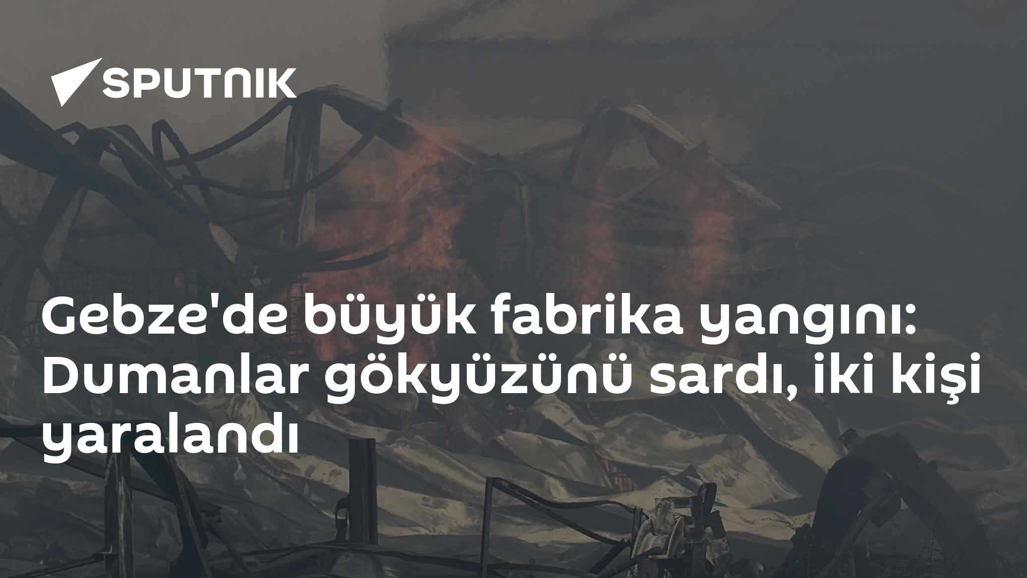 Gebze'de büyük fabrika yangını: Dumanlar gökyüzünü sardı, iki kişi yaralandı