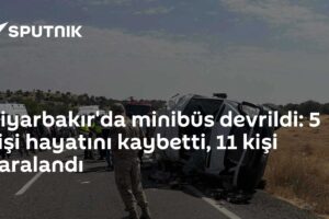 Diyarbakır'da minibüs devrildi: 5 kişi hayatını kaybetti, 11 kişi yaralandı