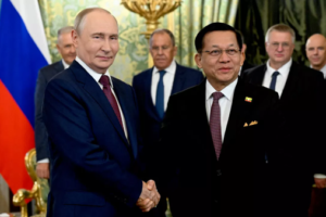 Putin: Rus şirketleri Myanmar'da hidrokarbon üretimi için jeolojik arama çalışmalarına katılmaya hazır