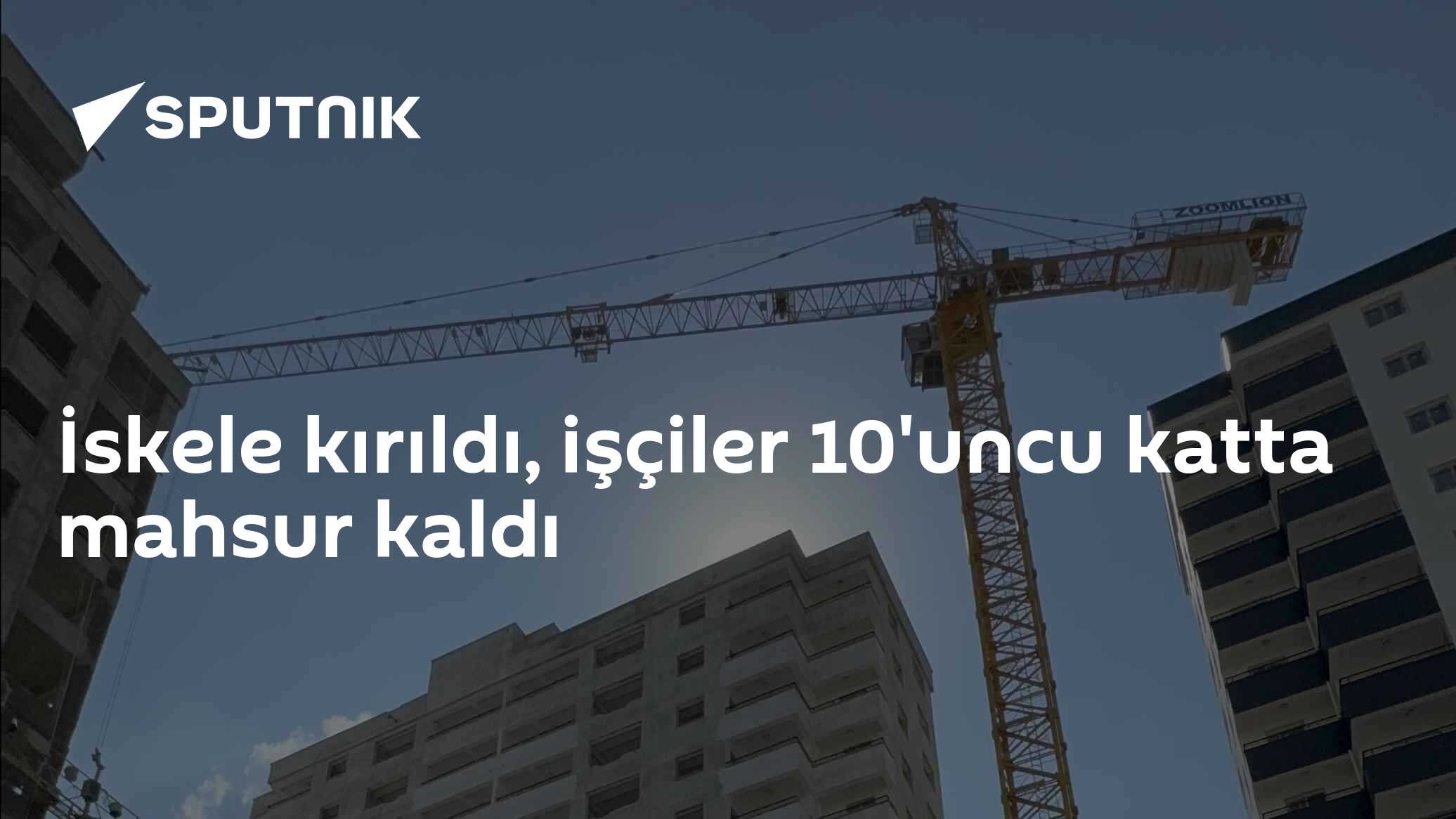 İskele kırıldı, işçiler 10'uncu katta mahsur kaldı