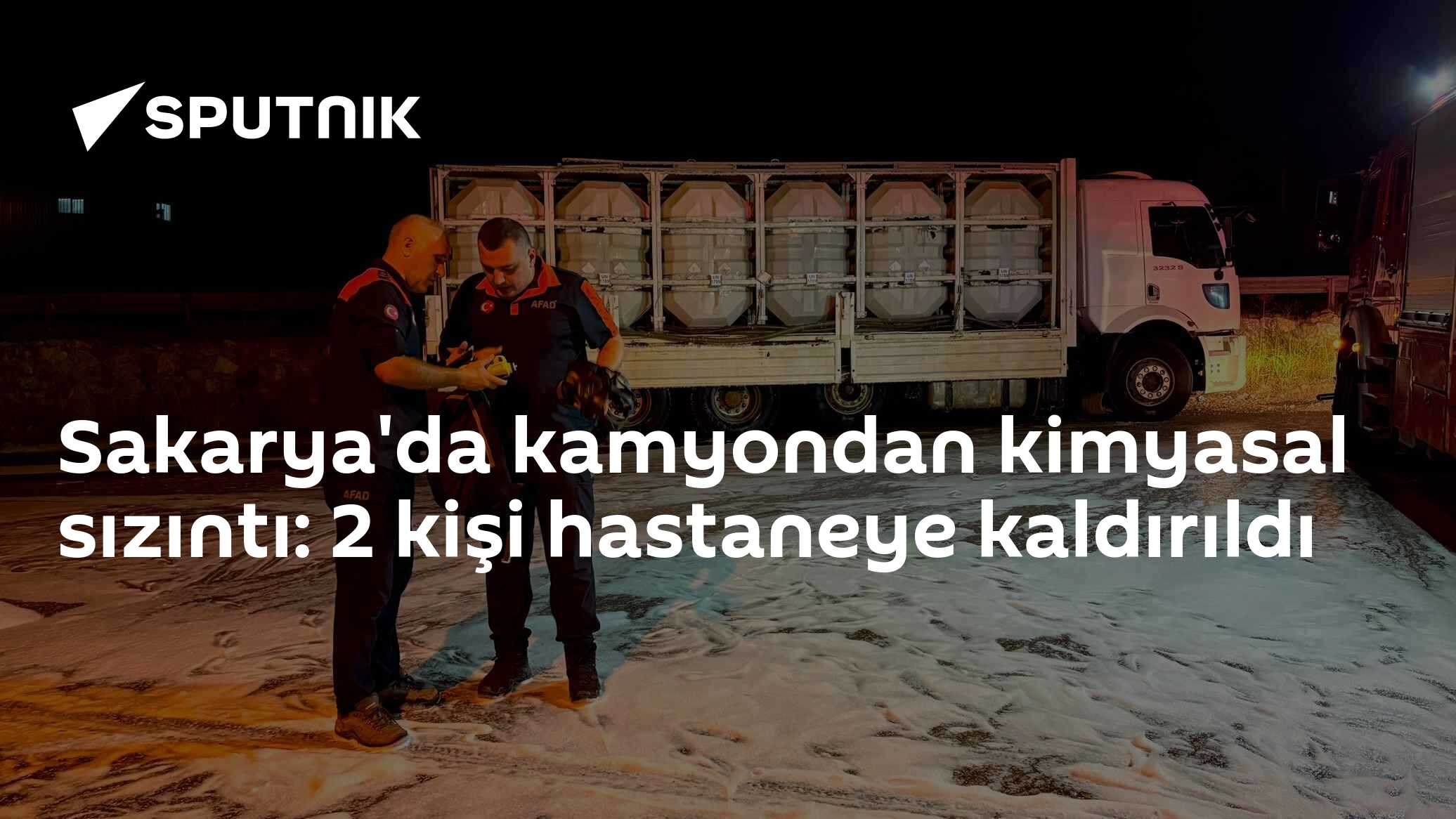 Sakarya'da kamyondan kimyasal sızıntı: 2 kişi hastaneye kaldırıldı