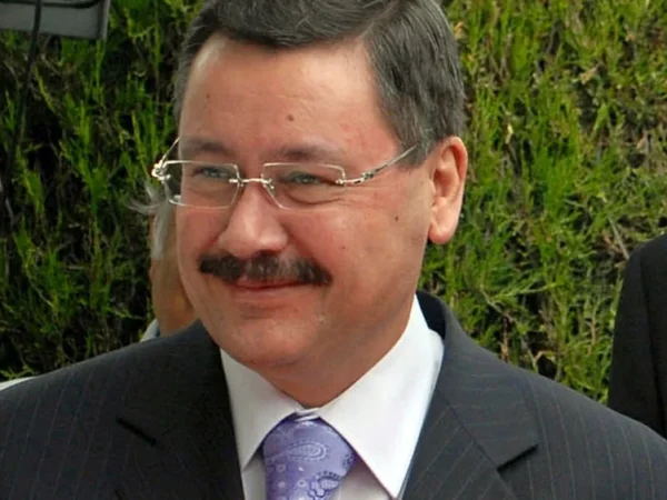 Eski Ankara Büyükşehir Belediye Başkanı Melih Gökçek'e soruşturma: İddialar ne?