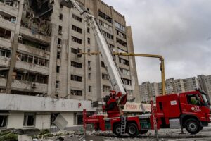 Rusya gece saldırılarını artırdı: Ukrayna'da 13 ölü, 90 yaralı