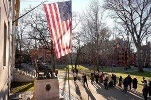 Harvard, eski morg yöneticisinin çaldığı ceset parçaları için 53 milyon dolar ödemeyi kabul etti