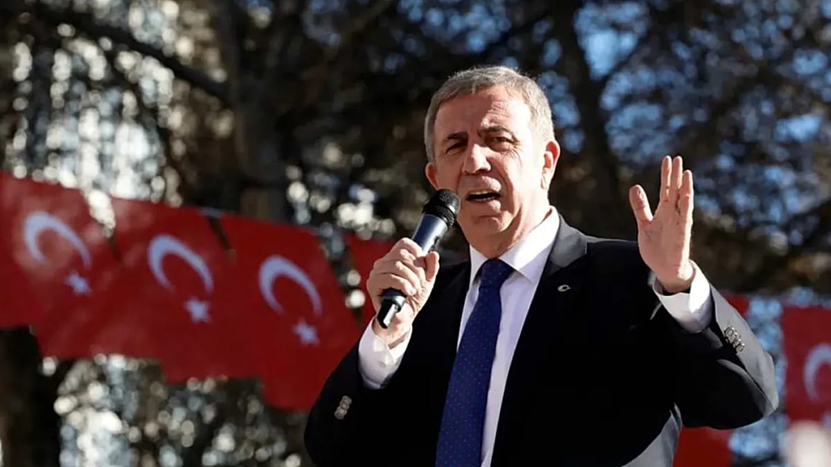 Mansur Yavaş parti değiştireceği iddiallarına yanıt verdi: 'Önceliğimiz Ankara'