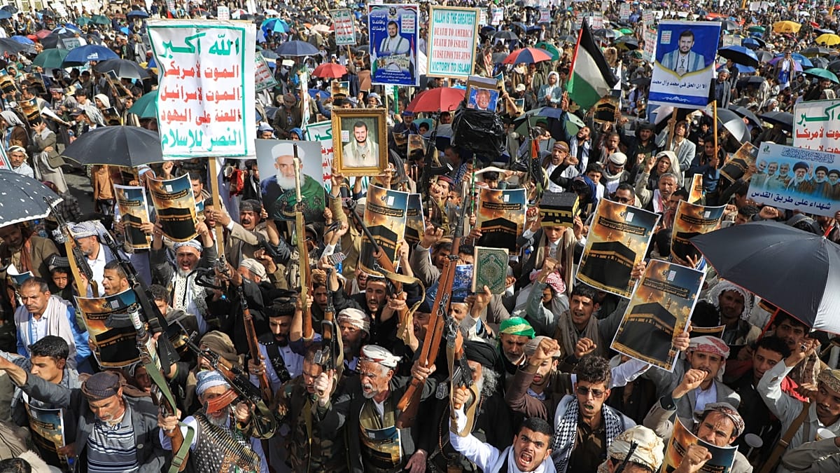 BM İnsan Hakları Yüksek Komiseri: Husi saldırıları devam ederse Yemen 'topyekûn çatışmaya' geri dönebilir