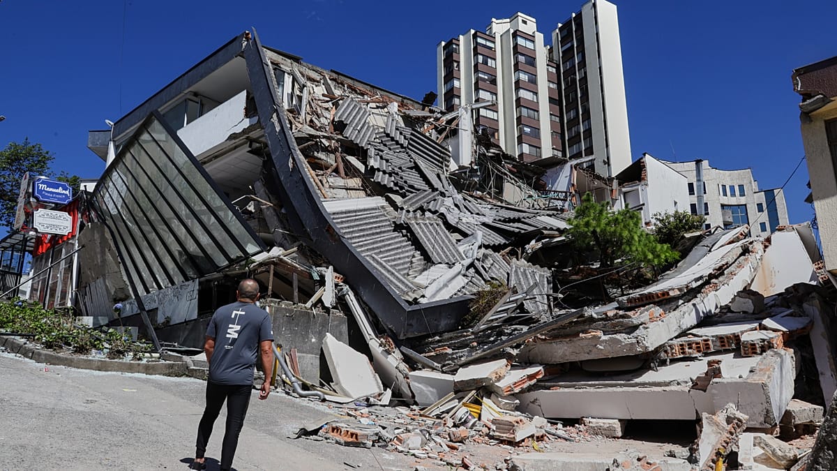 Kolombiya’daki deprem Manizales’i vurdu: katedral ve evler hasar gördü