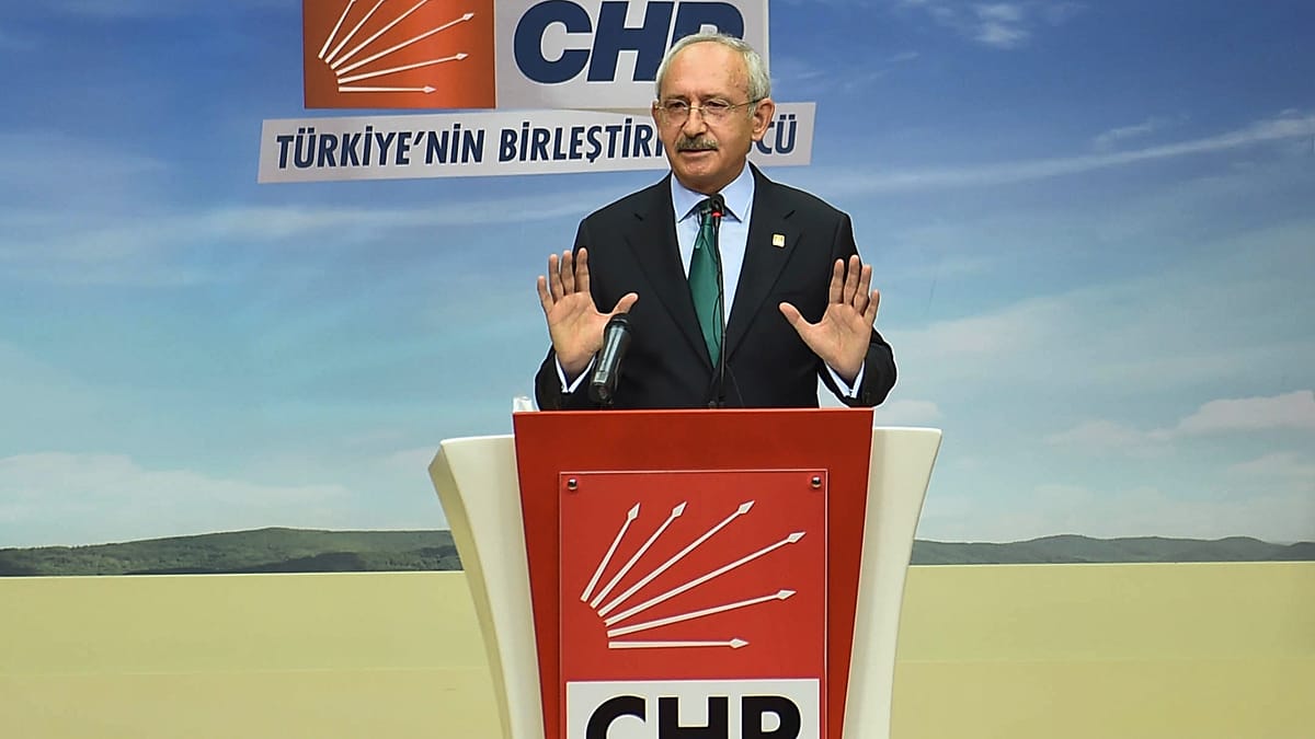 CHP'de 51 isim kesin ihraç talebiyle disipline sevk edildi