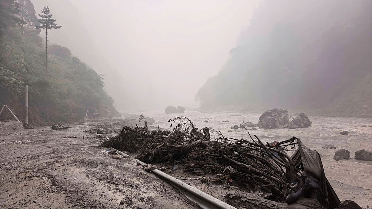 Nepal'de Nuwakot'u vuran sel ve heyelanlar: Yüzlerce kişi kayıp