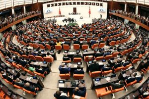 Çözüm süreci çerçeve yasası TBMM'de kabul edildi: 468 'evet' çıktı