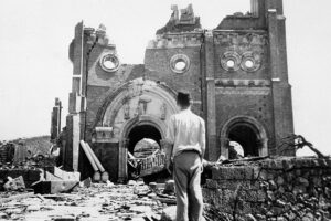 Nagasaki'de 81. atom bombası yılı, pasifizm savunucularını tedirgin etti