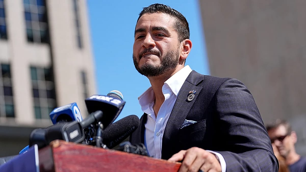 ABD Demokrat Parti’deki ön seçimi sol kanadın adayı Abdul El-Sayed kazandı