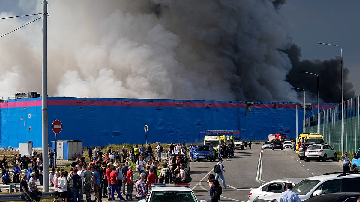 Ukrayna, St Petersburg yakınında Ozon tesislerini vurdu