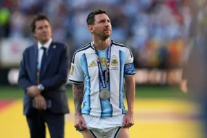 Lionel Messi milli takım kariyerini noktaladığını duyurdu
