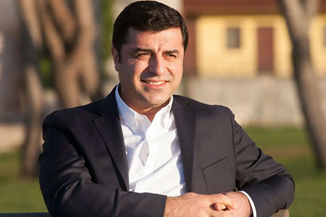 Çerçeve yasa sonrası gözler istinafta: Demirtaş yasadan yararlanabilecek mi?