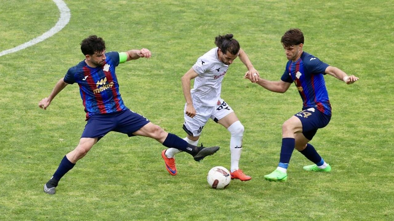 Diyarbakır’da keşfedilen genç futbolcu Boluspor’a transfer oldu!
