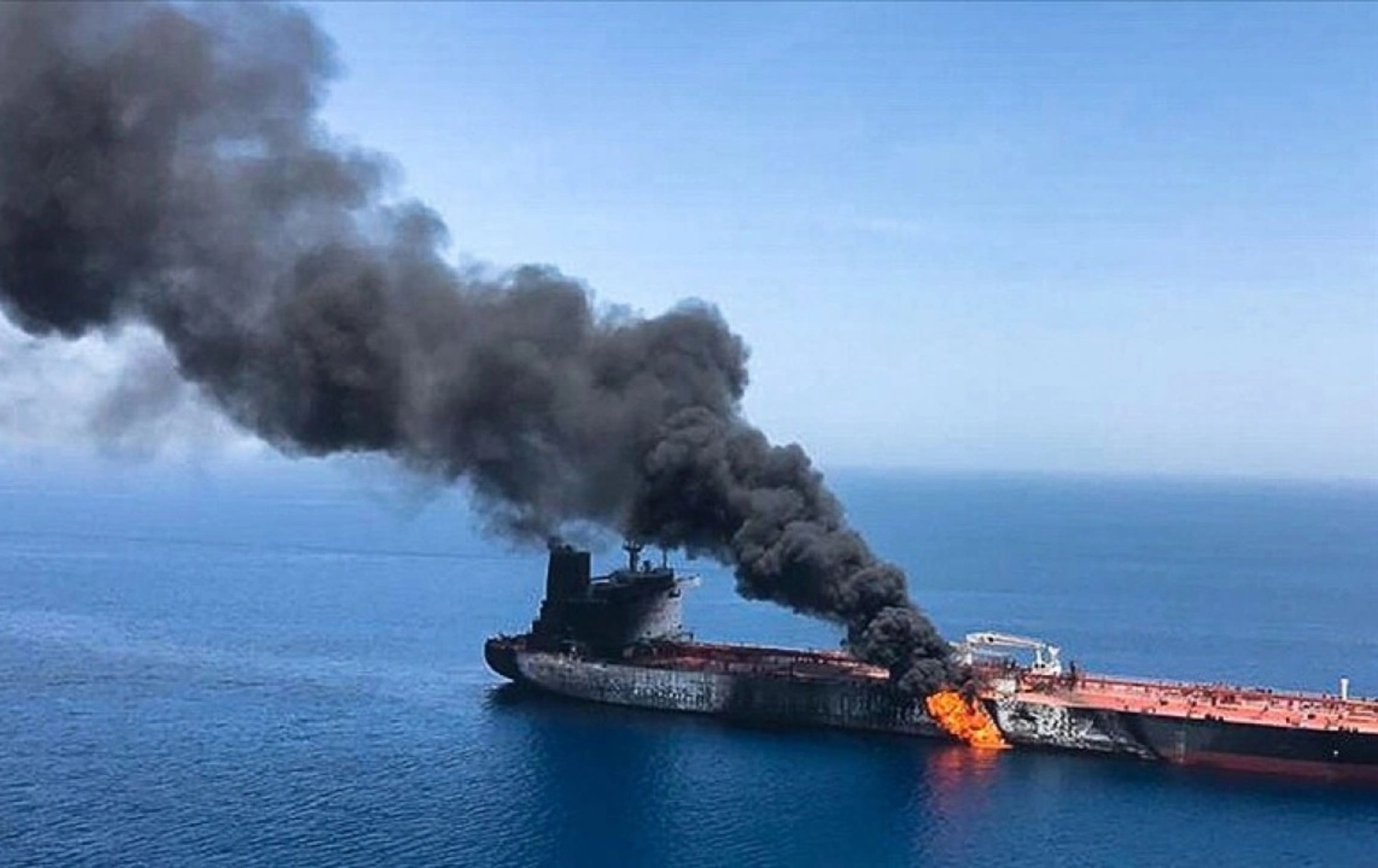Yemen'deki Husiler Suudi Arabistan'a ait ikinci bir gemiyi daha hedef aldıklarını açıkladı