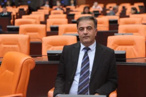 ‘Kürtlerin kimliği, dili, kültürü ve statüsü tartışmaları bundan sonra başlayacak’