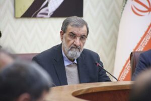 Muhsin Rızai: Hürmüz Boğazı'nda ikinci bir deniz koridoruna izin vermeyeceğiz
