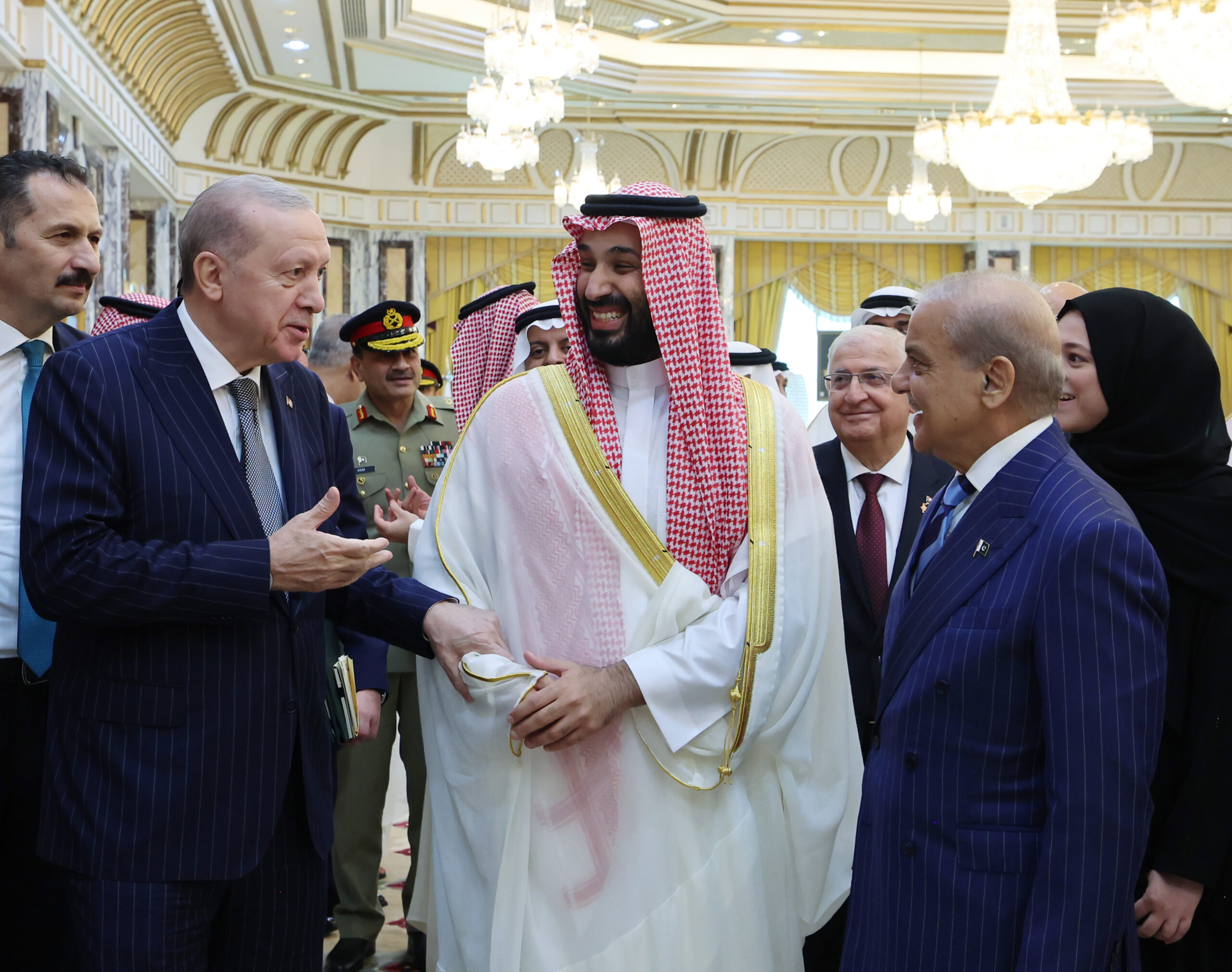 Suudi Arabistan: Mekke Ortak Savunma Anlaşması kardeşlik ve stratejik ilişkilerin derinliğini gösteriyor