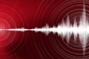 Çevre iller sallandı: Antep'te korkutan deprem