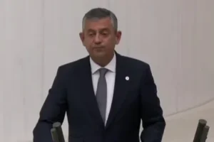Özgür Özel'den çerçeve yasaya destek: Evet diyeceğiz