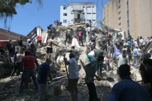 Kolombiya'daki 7.4 büyüklüğündeki depremde 52 kişi hayatını kaybetti