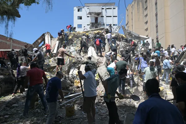 Kolombiya'daki 7.4 büyüklüğündeki depremde 52 kişi hayatını kaybetti