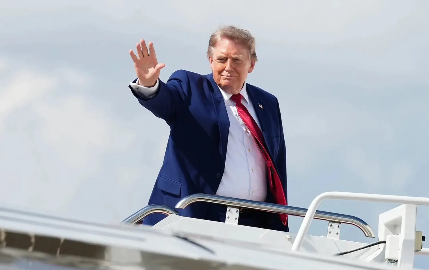 Ankara’daki NATO zirvesinde film gibi operasyon: Trump yemek kamyonuyla kaçırılmış!