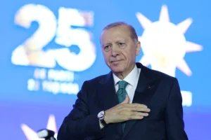 Erdoğan: Daha yeni başlıyoruz, Türkiye'yi 2053 ve 2071'e taşıyacağız