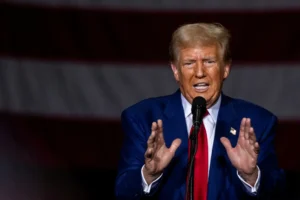 Trump: Yakında Hürmüz Boğazı'nı ABD toprağı ilan edeceğim