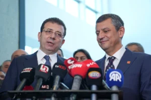 Selvi: İmamoğlu çerçeve yasa oylamasında, eşi üzerinden Özel'e operasyon çekti