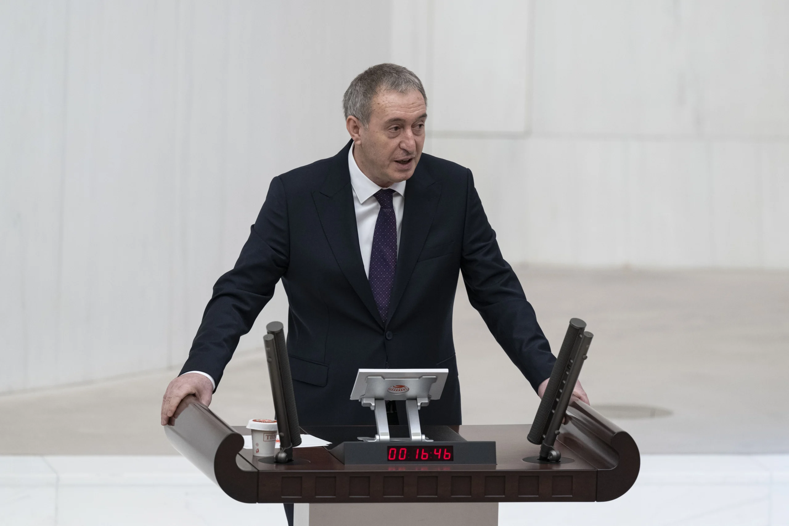 Bakırhan Aydın'da konuştu: Çerçeve yasa bir son değil, ilk adımdır
