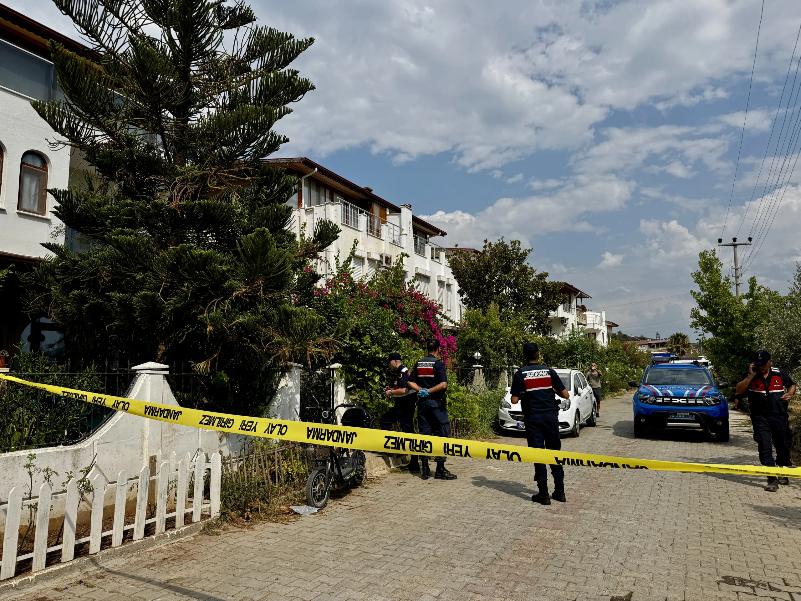Fethiye'de korkunç olay: Annesini öldürüp intihar etti