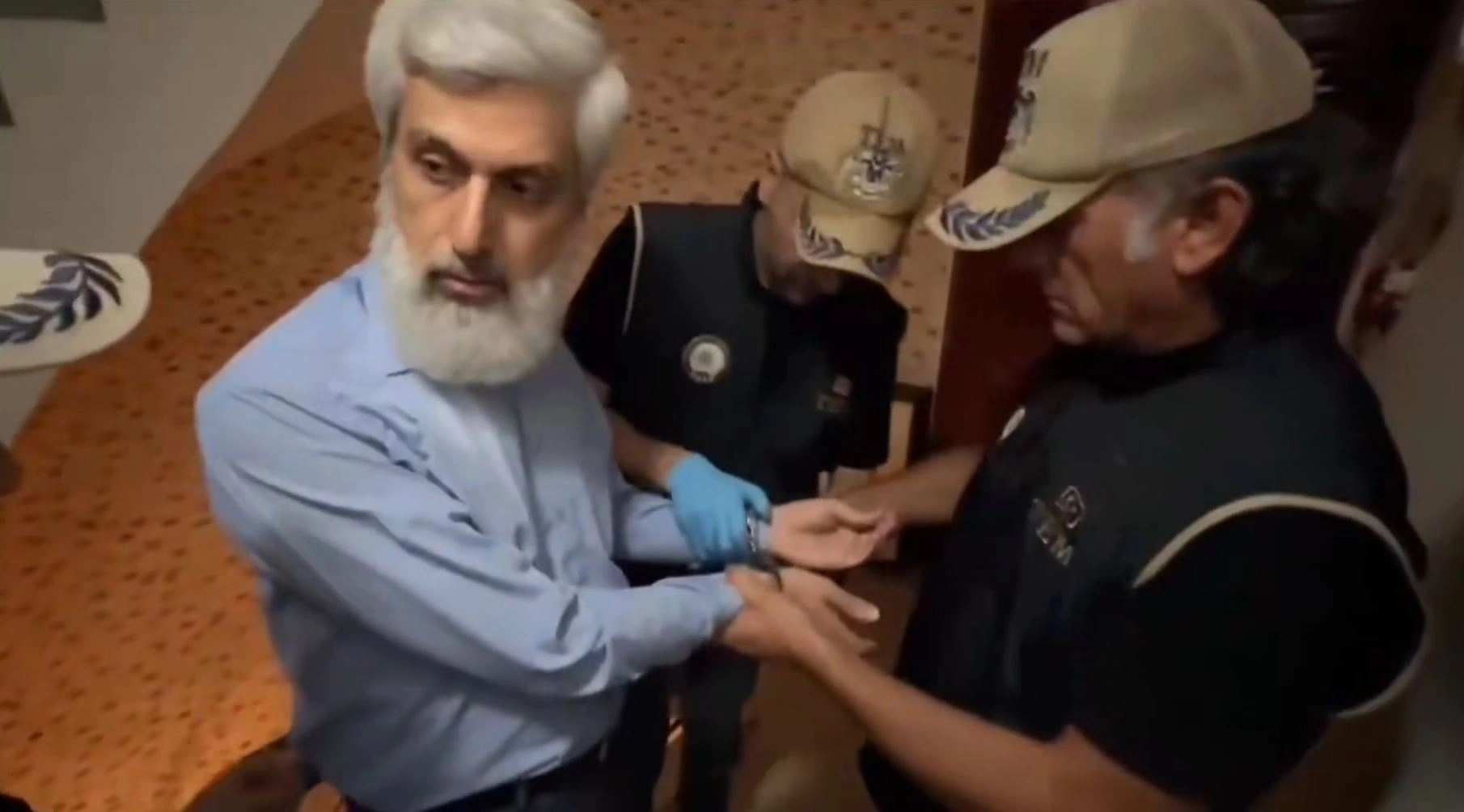 Alparslan Kuytul soruşturması: 5 şirkete kayyum atandı