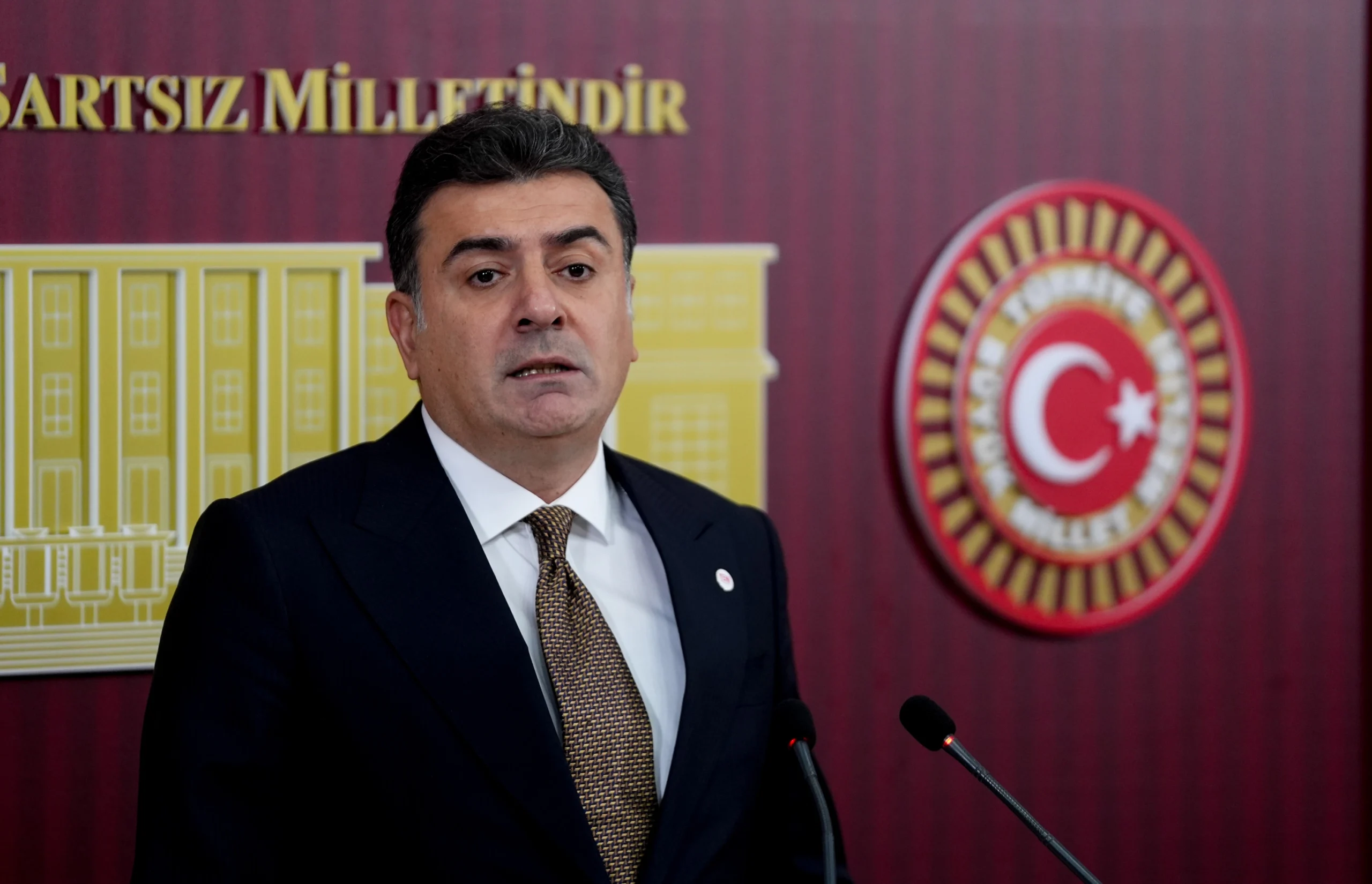 Yeni Parti'de kongre takvimi belli oldu