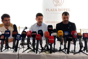 Besnik Hasi'den Rûdaw'a: Amedspor’un kimliğini oluşturmak için çalışacağız