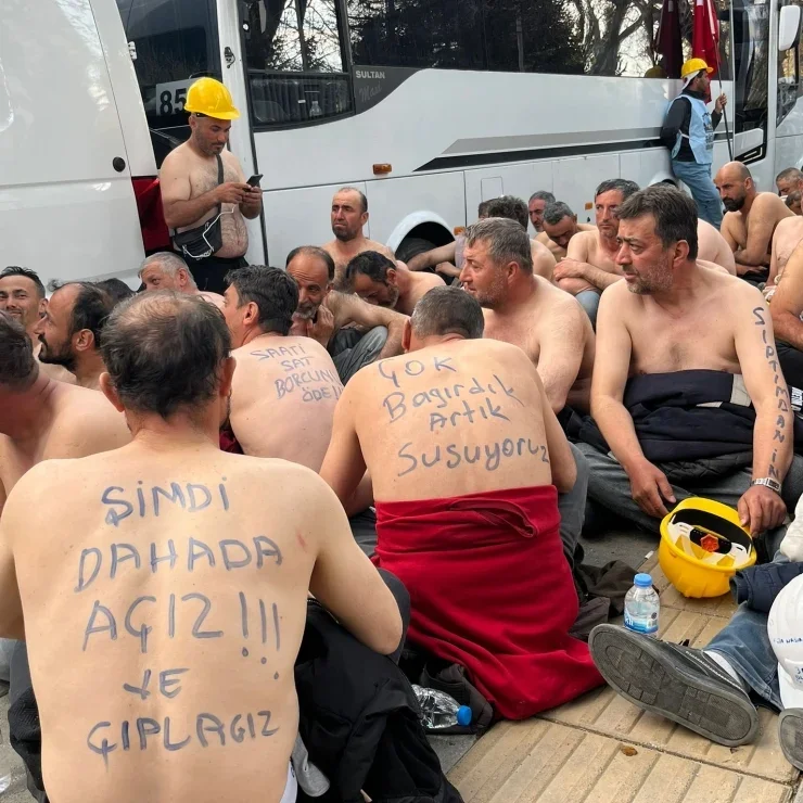 ANKARA - Bakanlık önünde eylem yapan madenciler gözaltına alındı