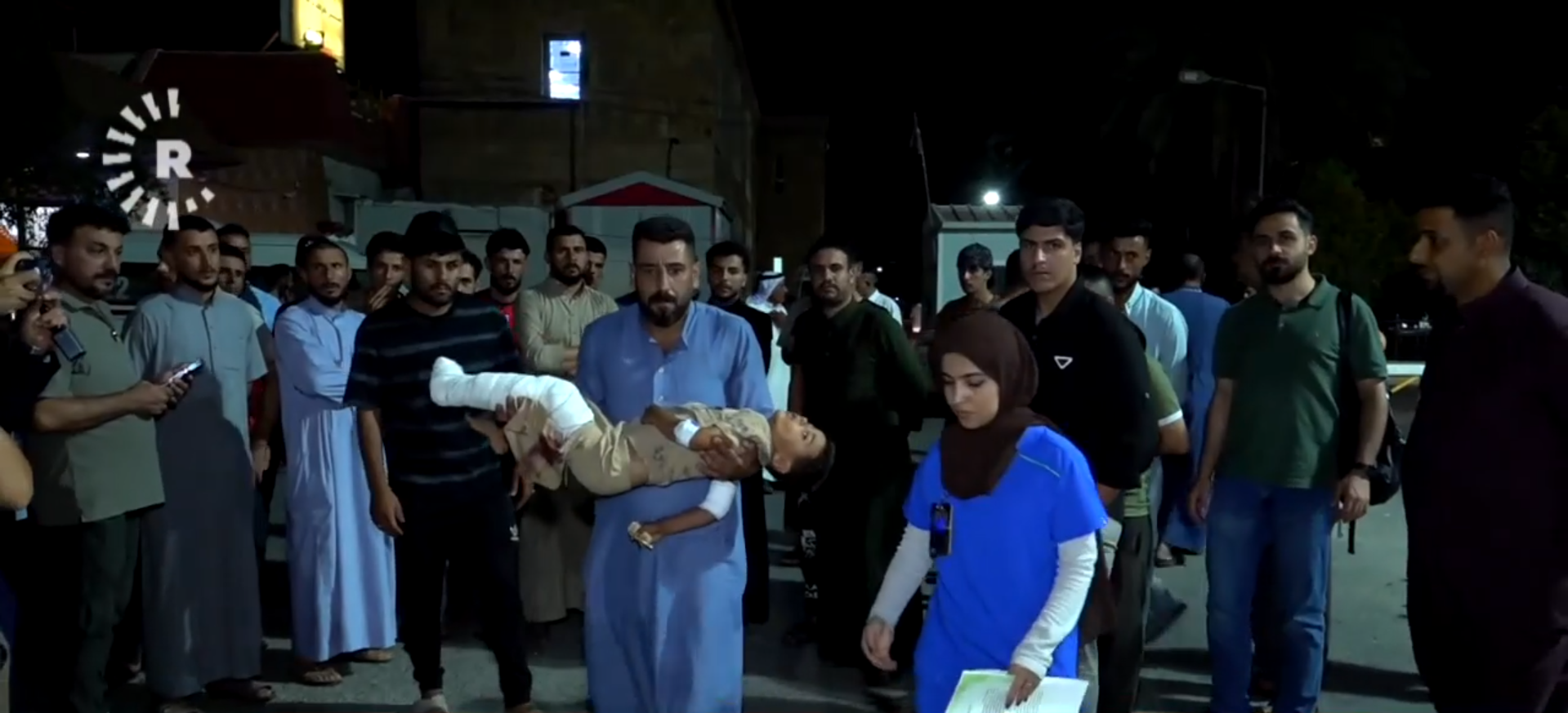 Müteahhit kendi yaptığı yolu toprakla kapattı, aynı aileden 5 kişi kazada yaralandı