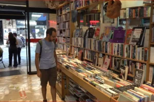 Dijital çağın kıskacında okuma alışkanlığı düşüyor: Diyarbakır ve Van’da istatistikler nasıl?