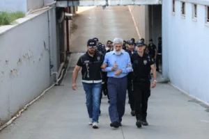 'Kuytulcular' yapılanmasına operasyon: 56 zanlı adliyede