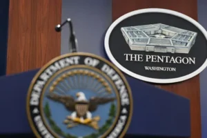 Pentagon’dan büyük tasfiye: Lincoln haberi sonrası üç isim kovuldu