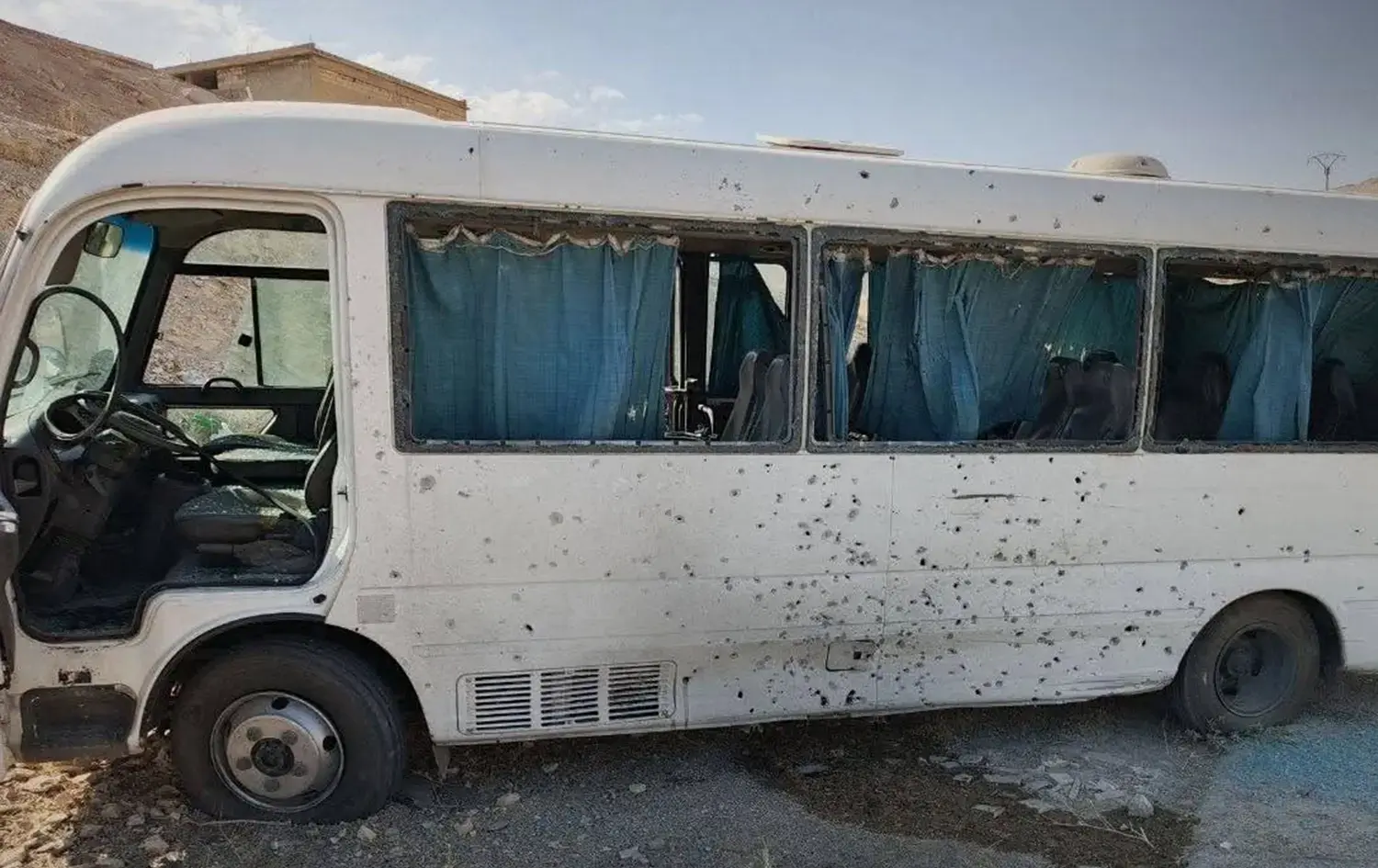 SURİYE - Güvenlik güçlerini taşıyan otobüse bombalı saldırı