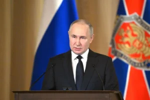 Putin: Ülkede benzin sorunu var ama çözülecek…